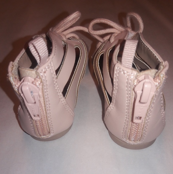 Old Navy Zip Up Sandals - Picture 2 of 6